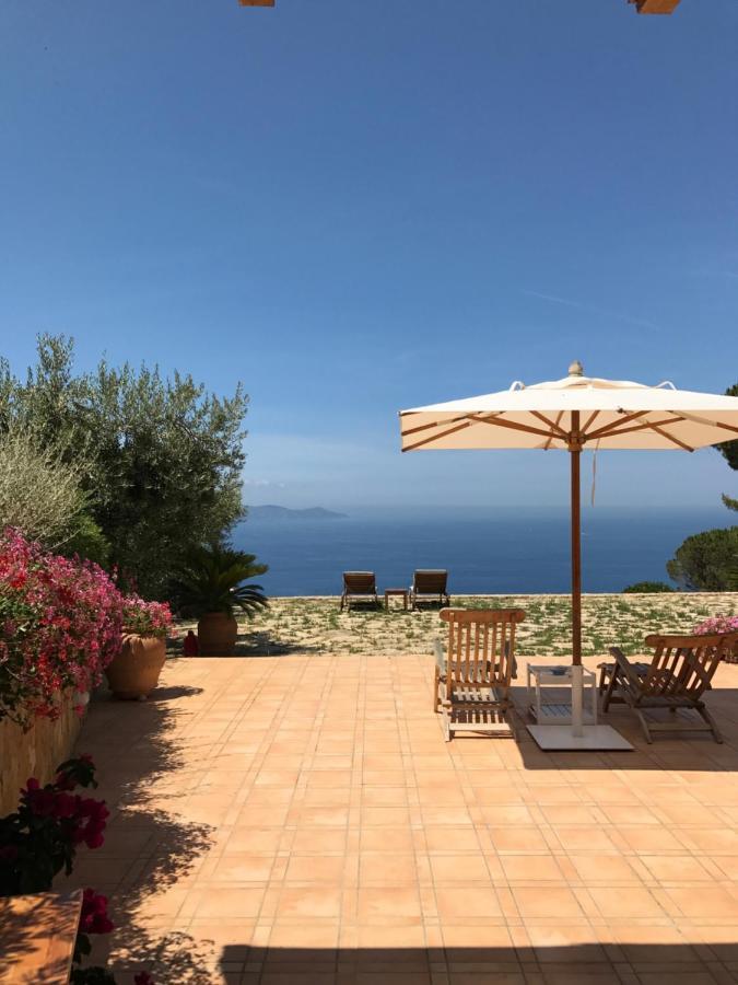 Bed and Breakfast Stella D'Argento Порто-Санто-Стефано Екстер'єр фото